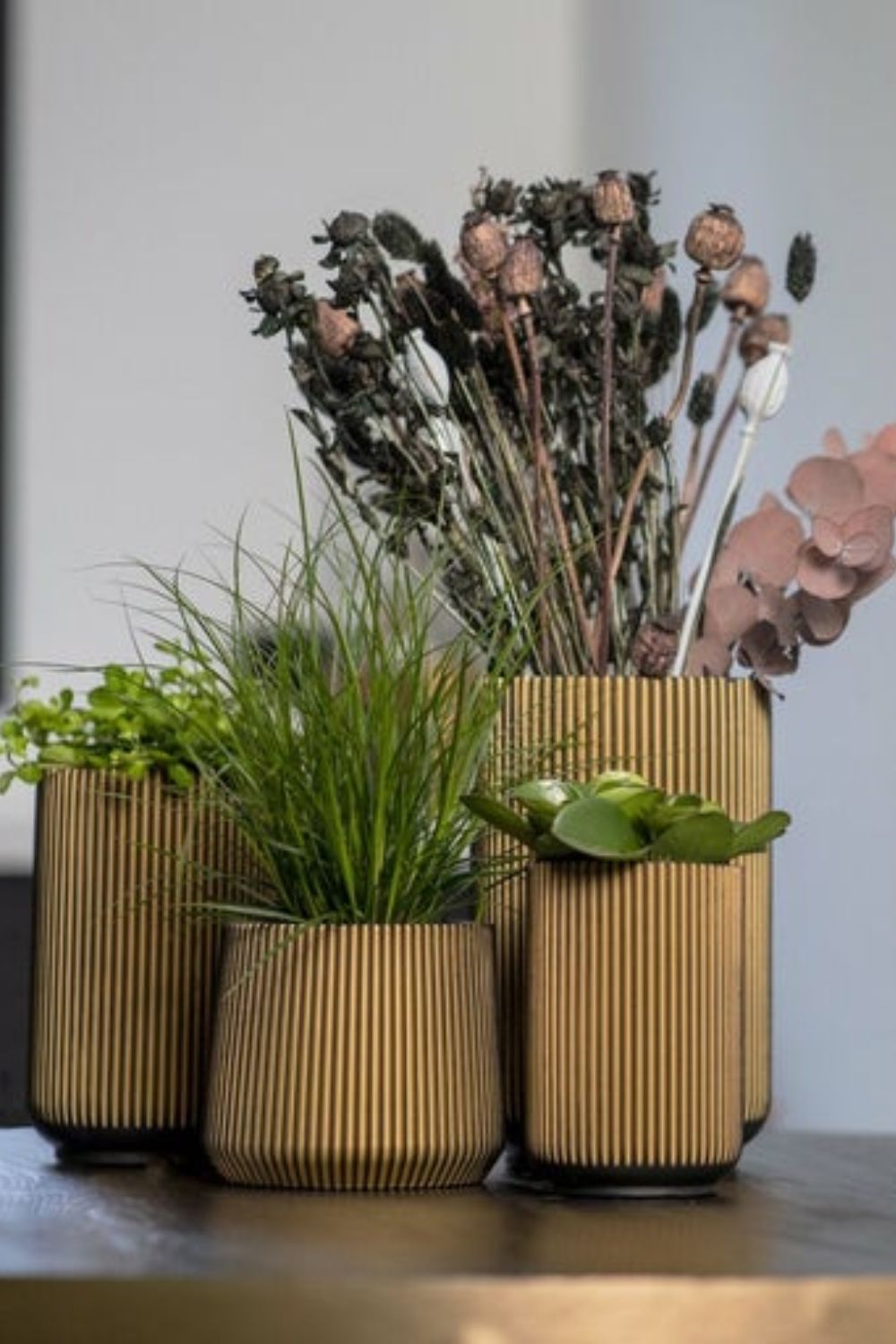 Détail Pot de fleur Capi Groove Sandbag 20x17 Noir/Or