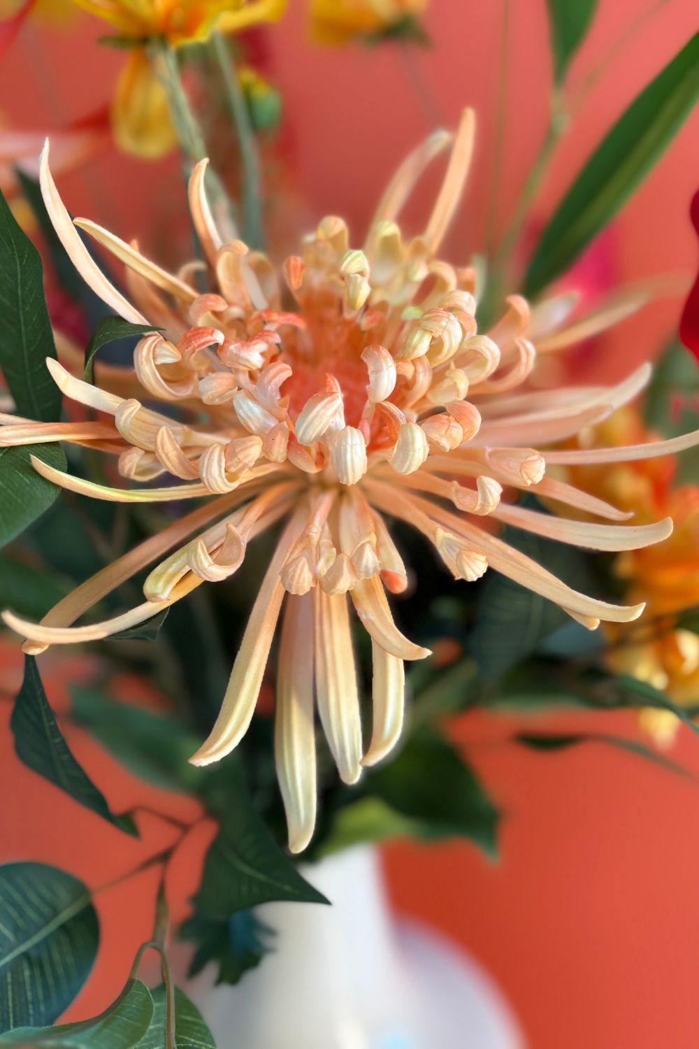 Détails du Chrysanthème Monaco Fleur Artificielle 68cm Pêche