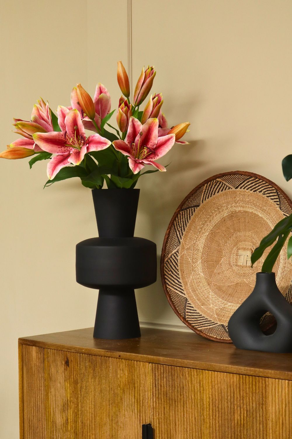 Photo d'ambiance du Bouquet Artificiel Tiger Lilly Treasure