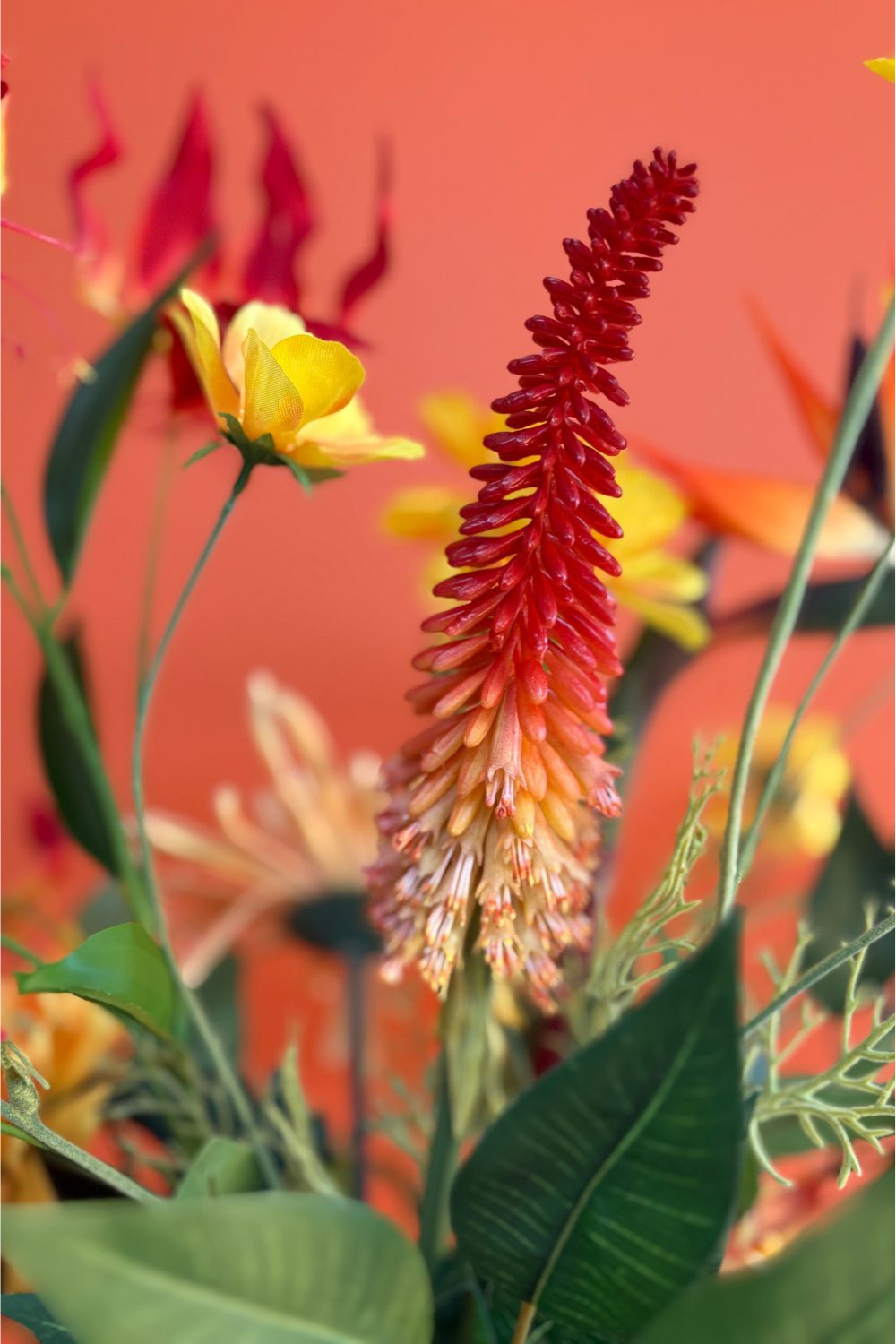 Détails du Kniphofia Fleur Artificielle 85cm Orange