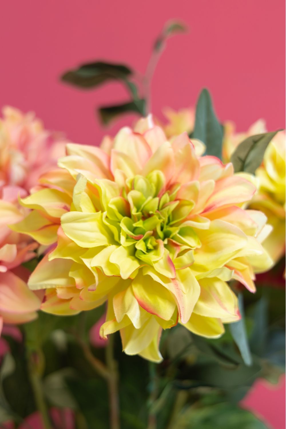 Détails du Bouquet Artificiel Dazzling Dahlia's