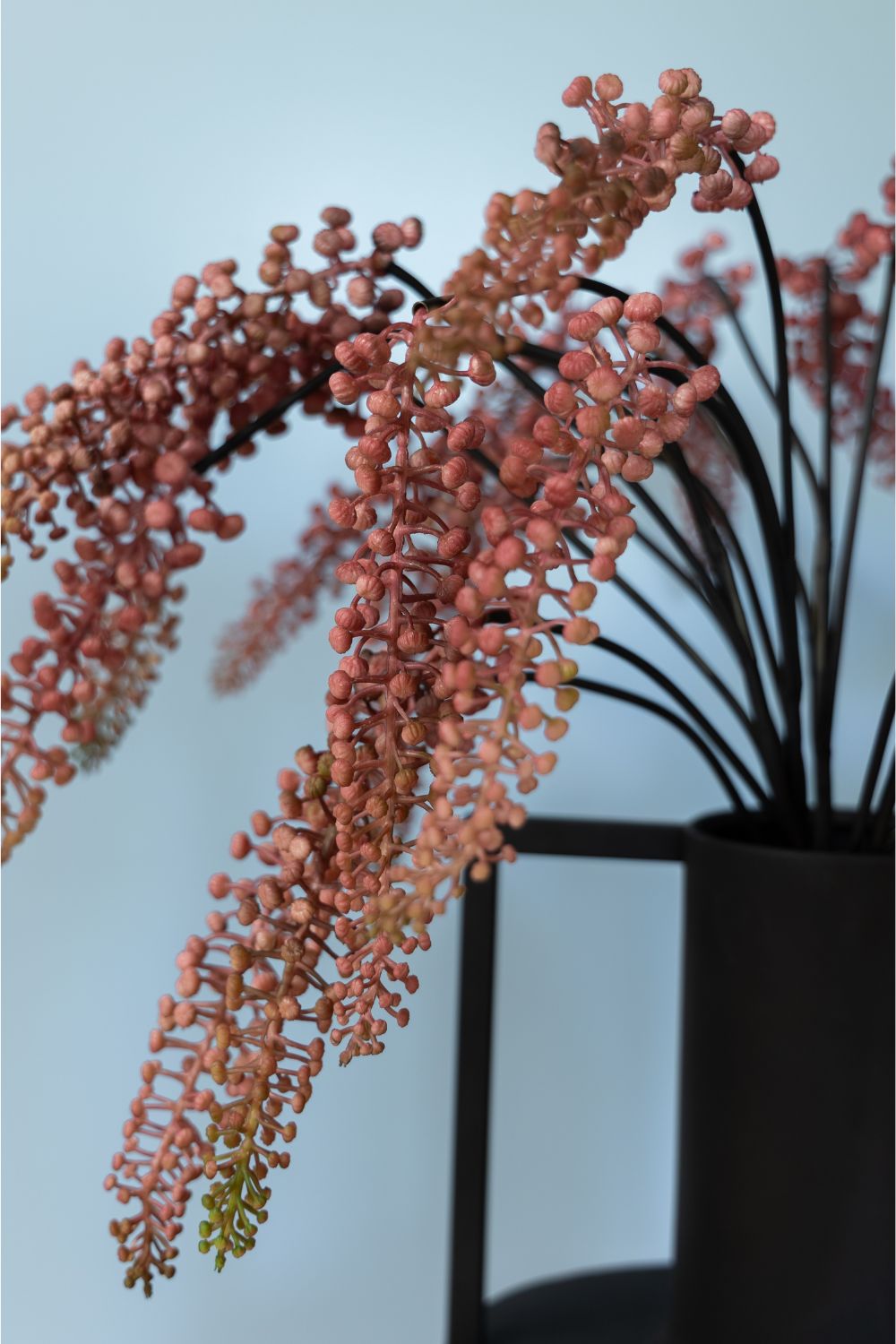 Détails 2 du Bouquet Artificiel Powerful Phytolacca