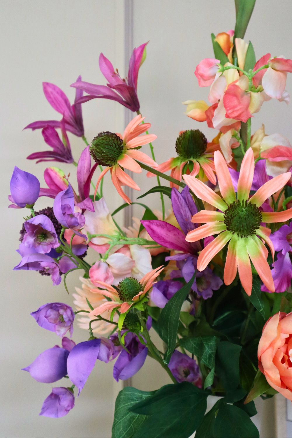 Détails 3 du Bouquet Artificiel Peachy Pastels (Édition Limitée)